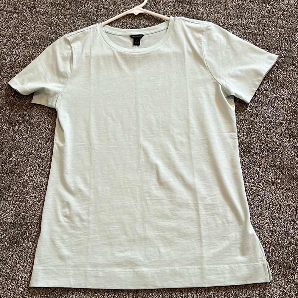 New W/O tags Ann Taylor Tee
